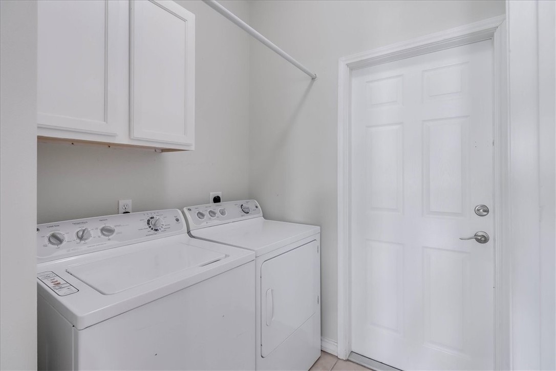 15513 Palmira Ave B Property Photo 5