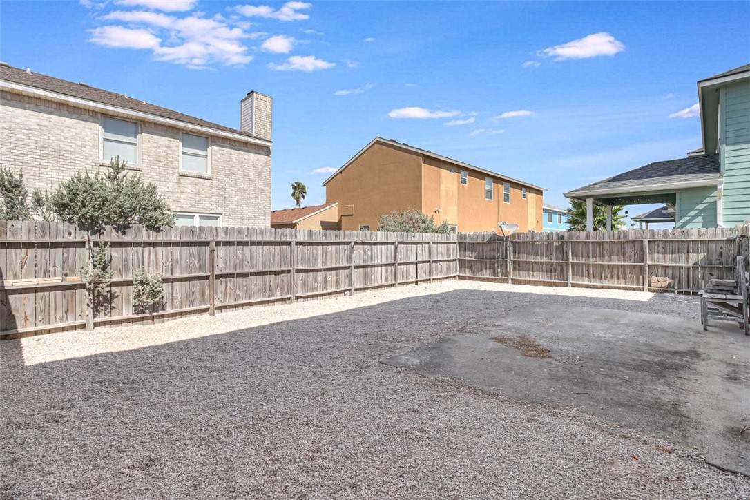 15513 Palmira Ave B Property Photo 6
