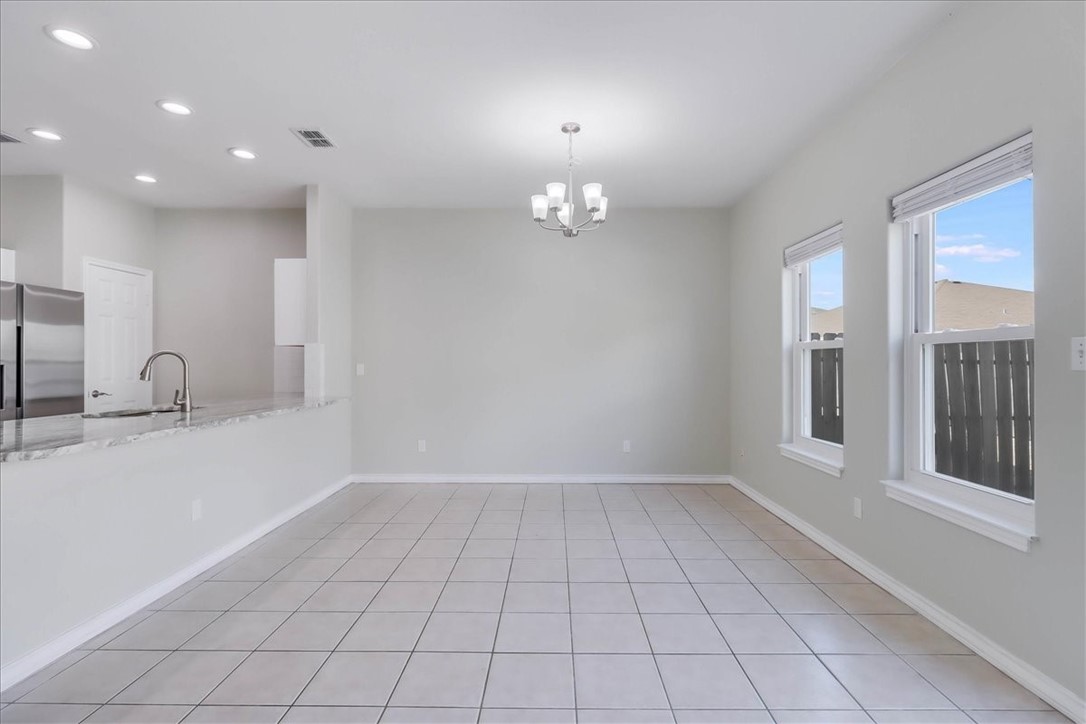 15513 Palmira Ave B Property Photo 9