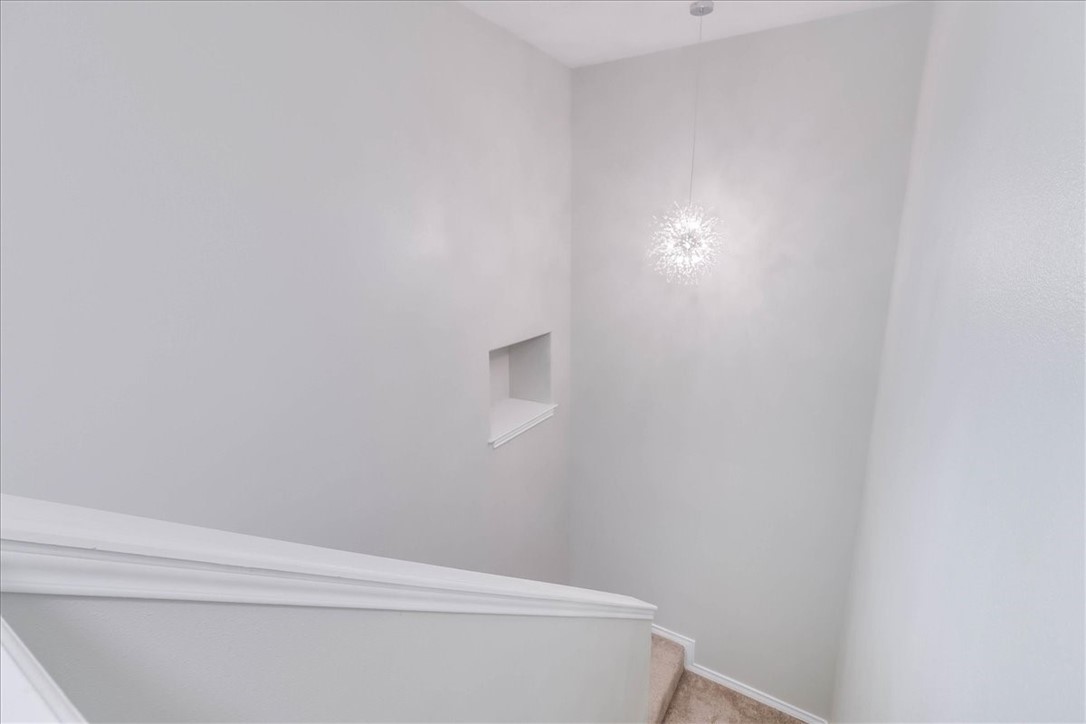 15513 Palmira Ave B Property Photo 21