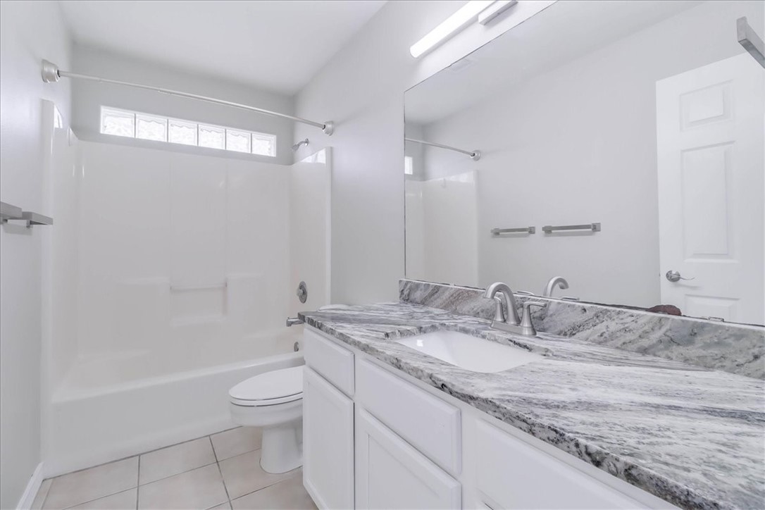 15513 Palmira Ave B Property Photo 34