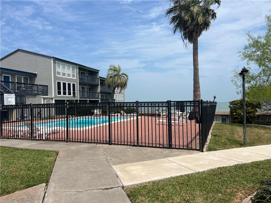 3402 Ocean Dr 10 Property Photo 11