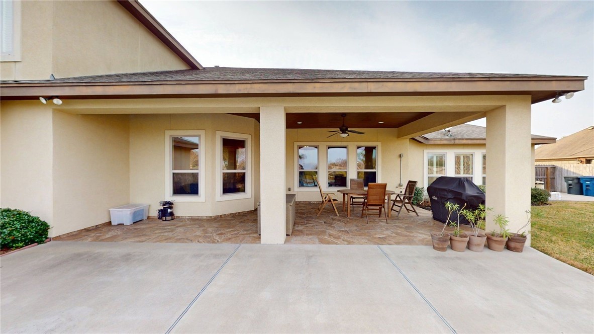6218 Jakes Wake Run Property Photo 11