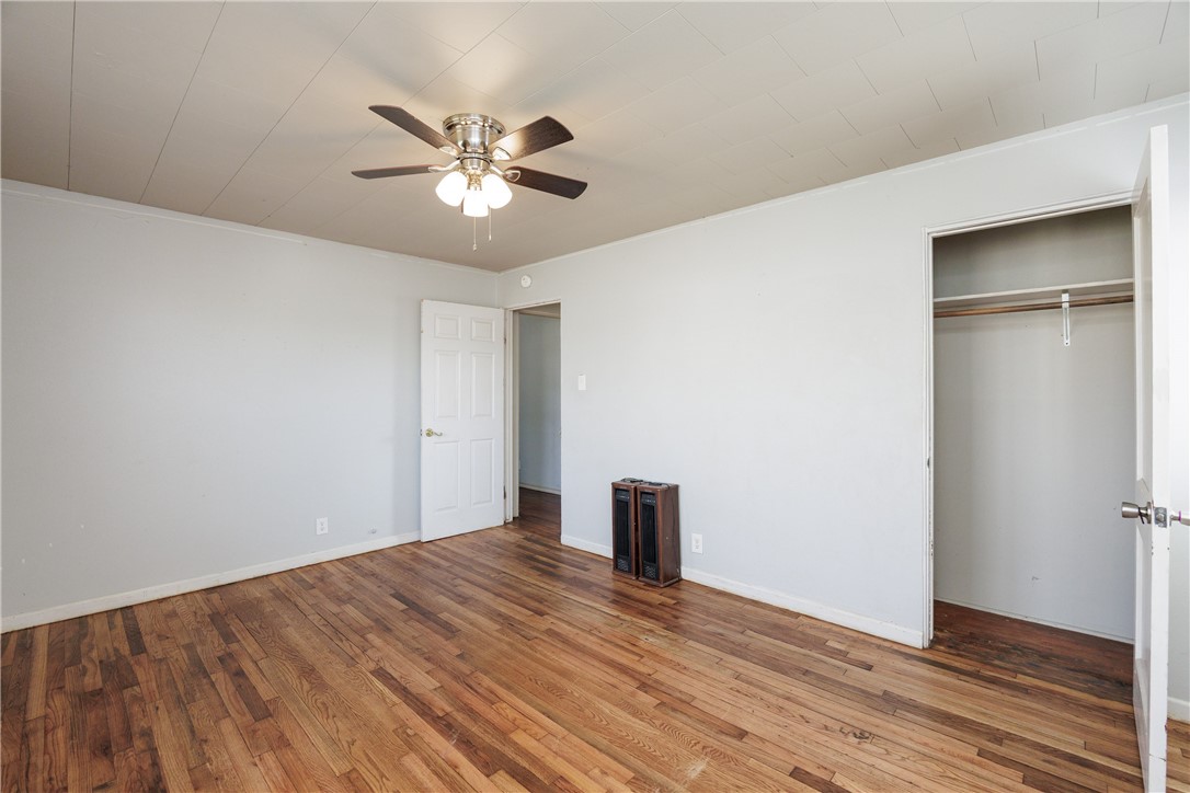 938 Dorothy Property Photo 8