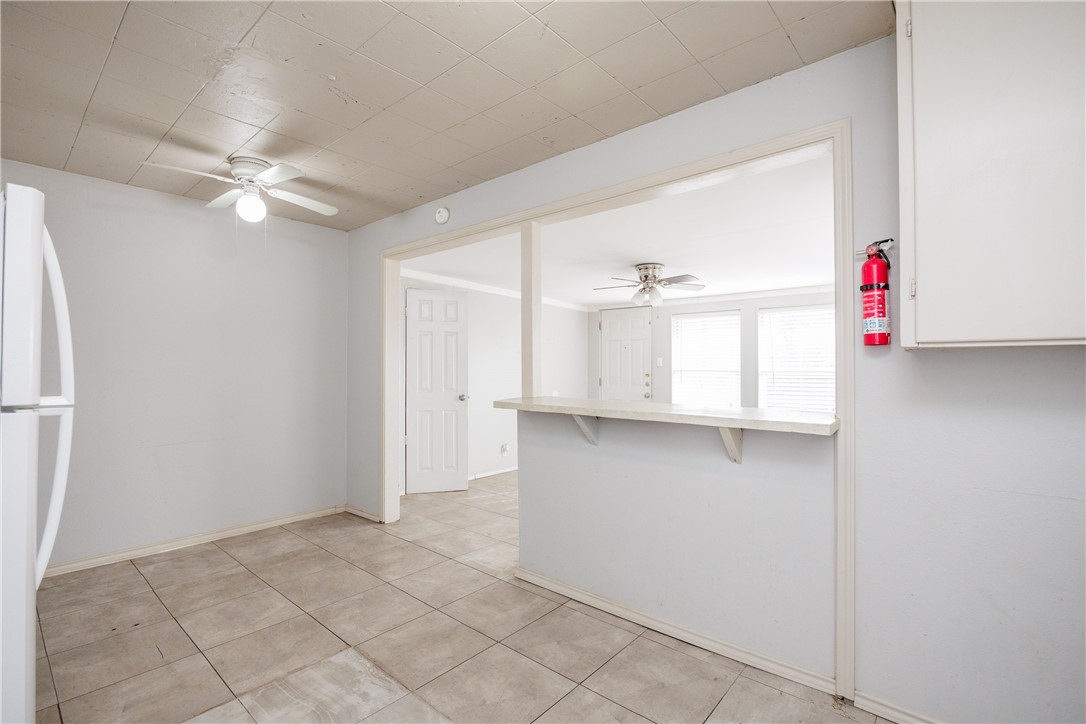 938 Dorothy Property Photo 14