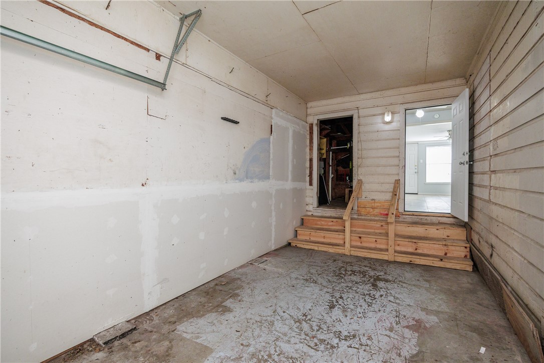 938 Dorothy Property Photo 19
