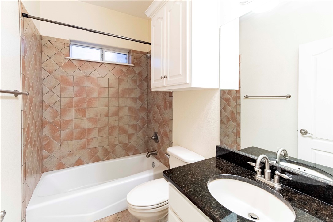 15306 Guadalupe River Dr Property Photo 28