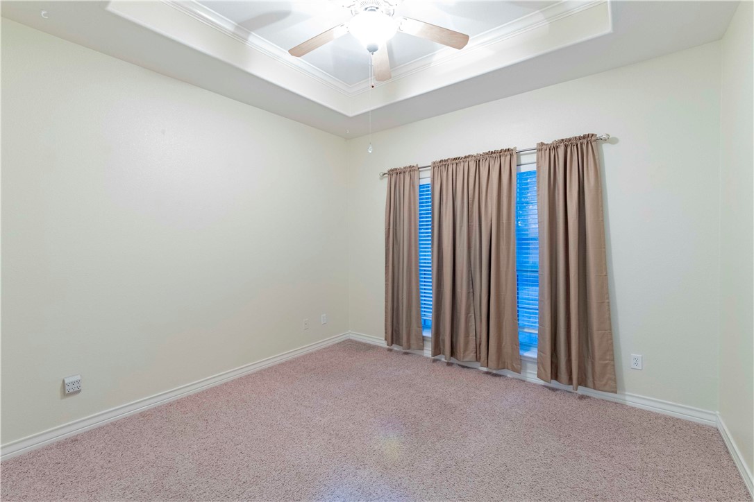 15306 Guadalupe River Dr Property Photo 30