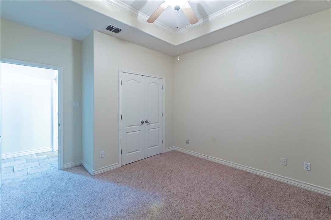 15306 Guadalupe River Dr Property Photo 32