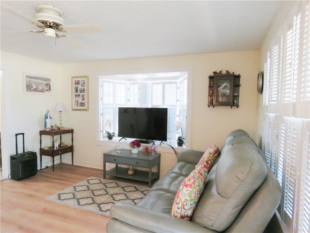 508 Broadway St Property Photo 10