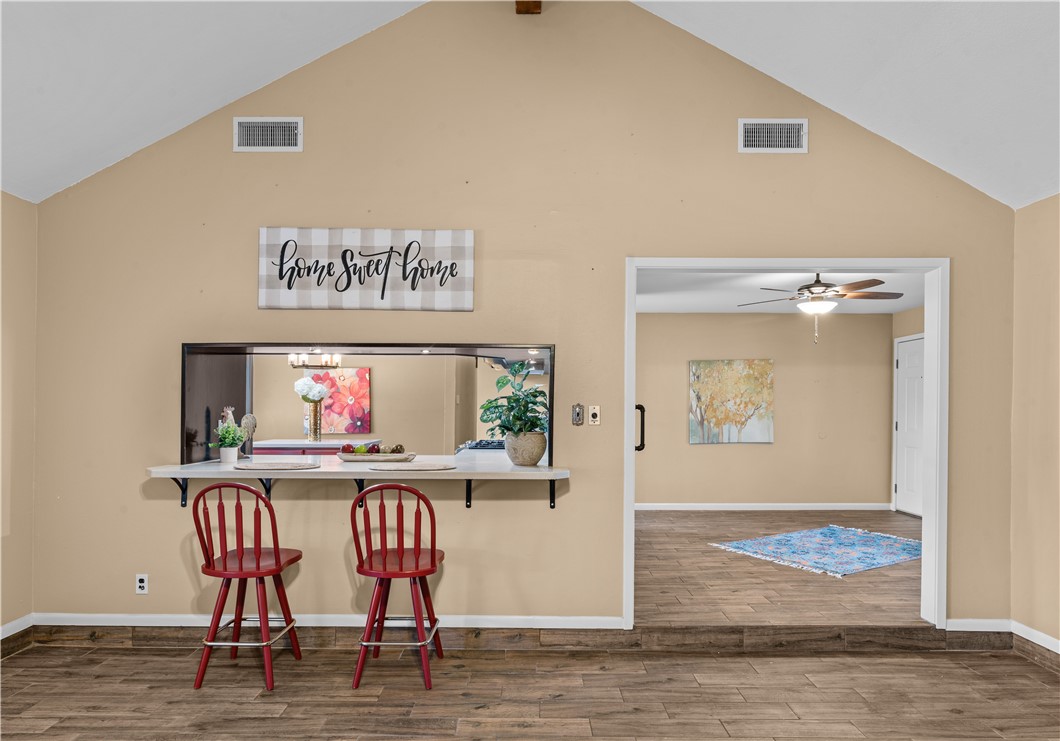5498 Sunset Trai Property Photo 14