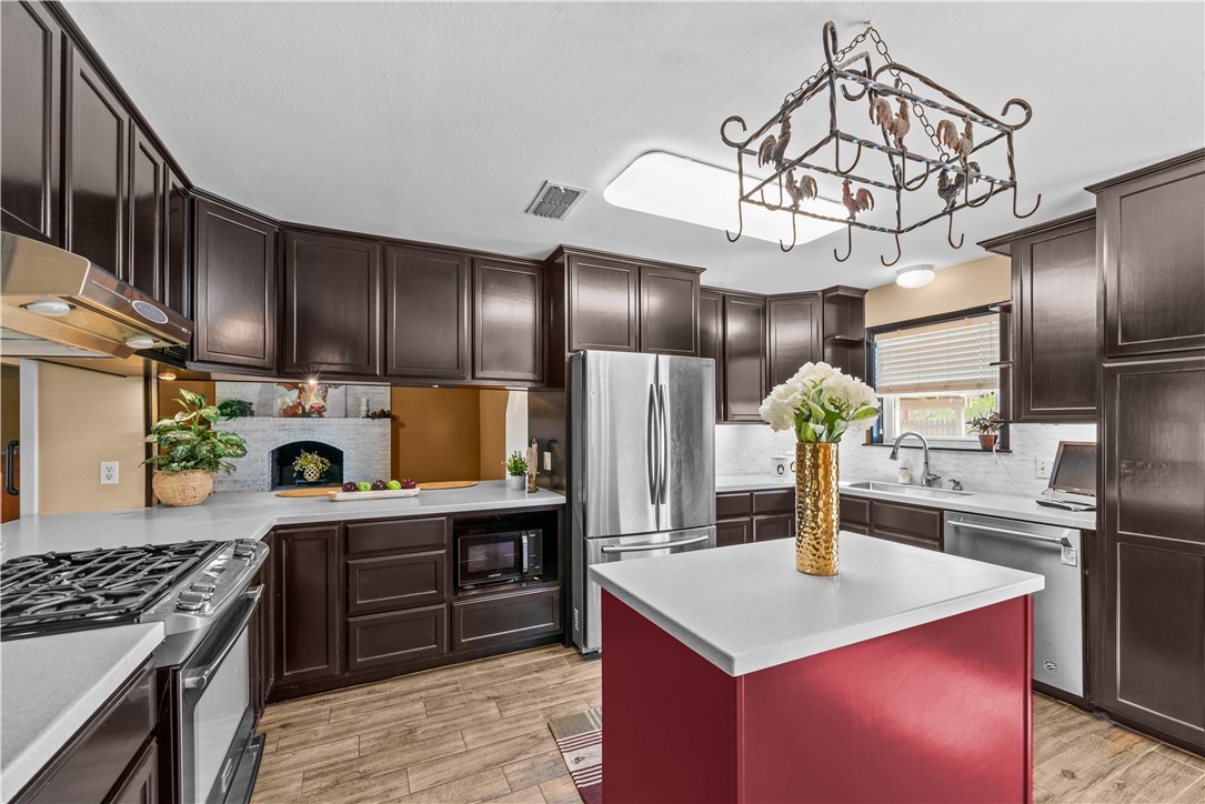 5498 Sunset Trai Property Photo 17