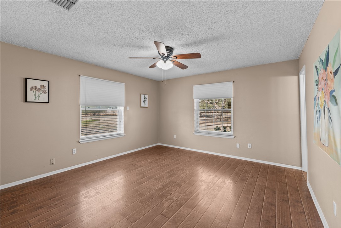 5498 Sunset Trai Property Photo 24