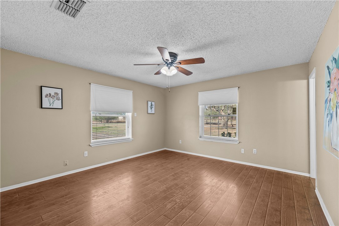 5498 Sunset Trai Property Photo 27