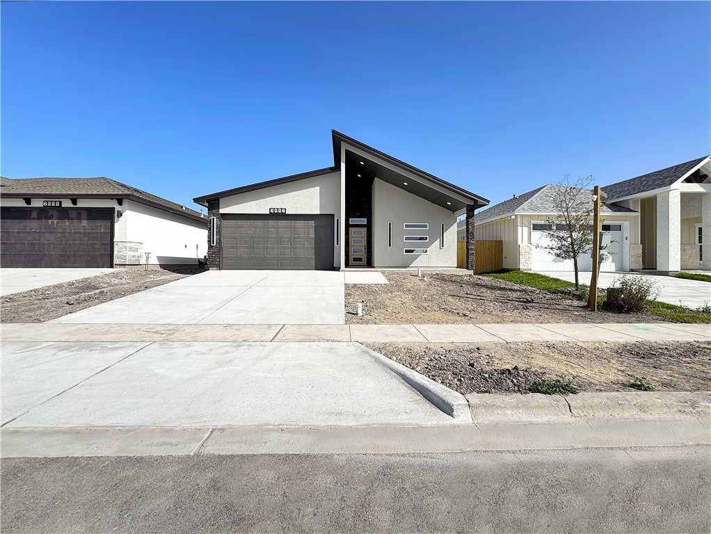 6226 Sadie St Property Photo 20