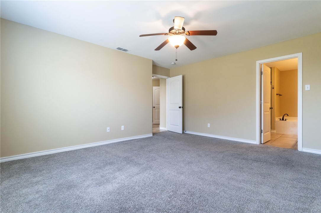 3222 White Tail Dr Property Photo 14