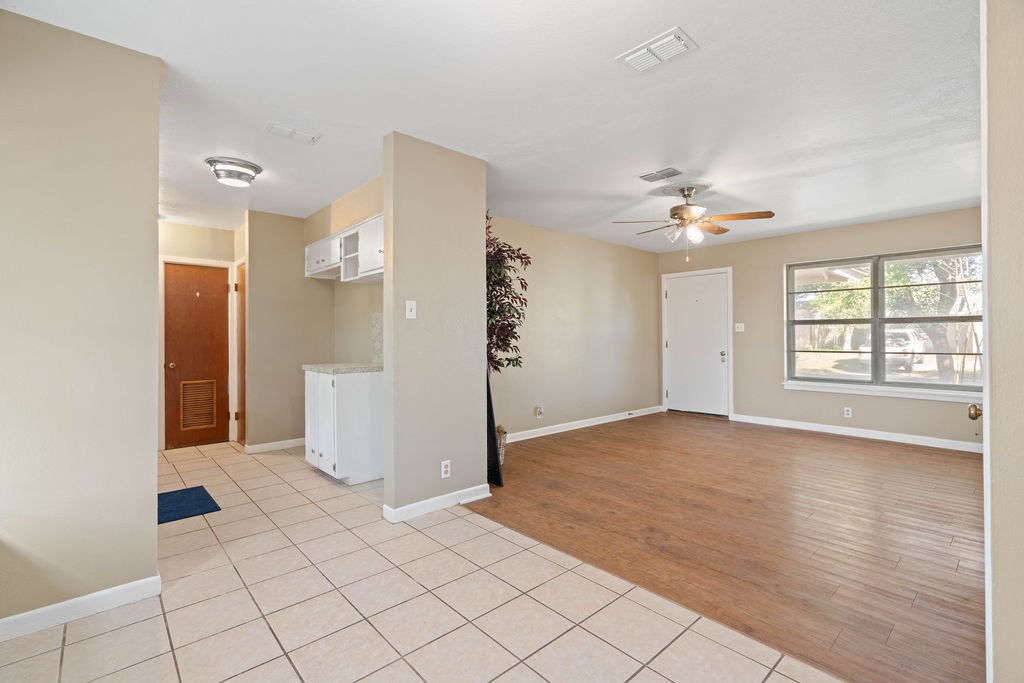 811 W I Ave Property Photo 5