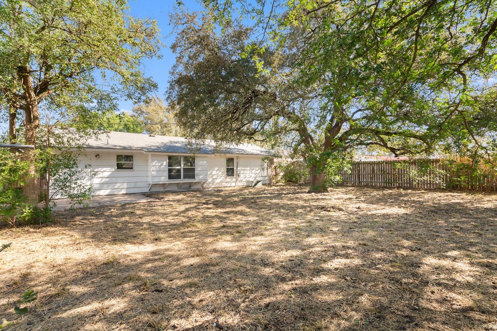 811 W I Ave Property Photo 17