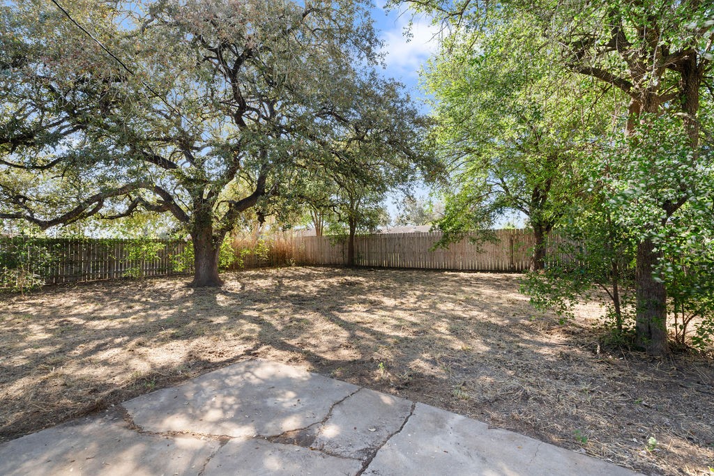 811 W I Ave Property Photo 18