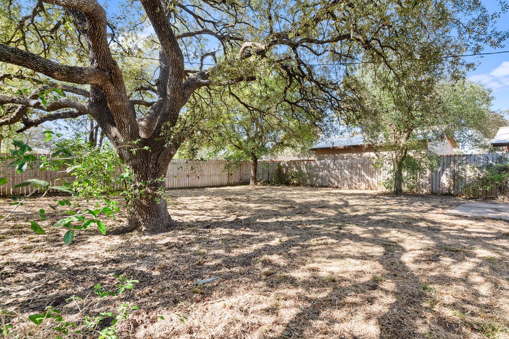 811 W I Ave Property Photo 19