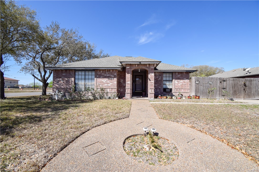 7037 Ridge Stone Dr Property Photo
