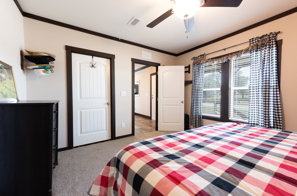 158 Gallant Fox Property Photo 20
