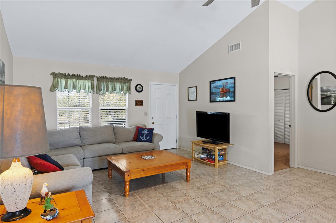 144 Sherwood Dr Property Photo 11