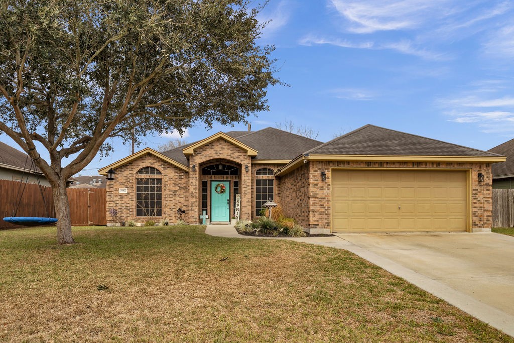 10422 Pioneer Dr Property Photo 8