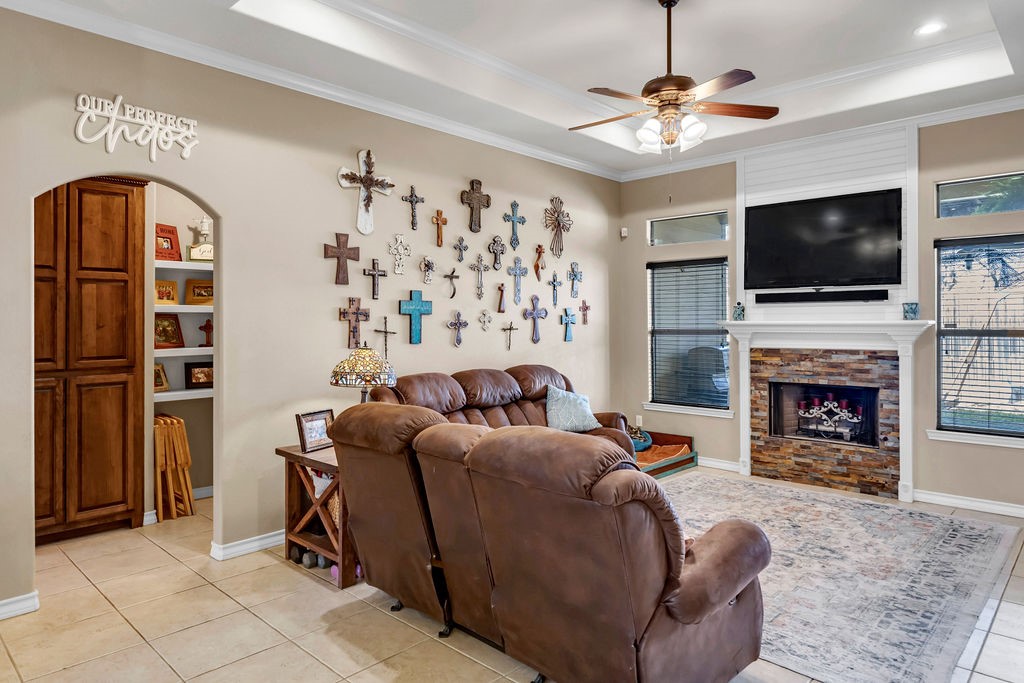 10422 Pioneer Dr Property Photo 16