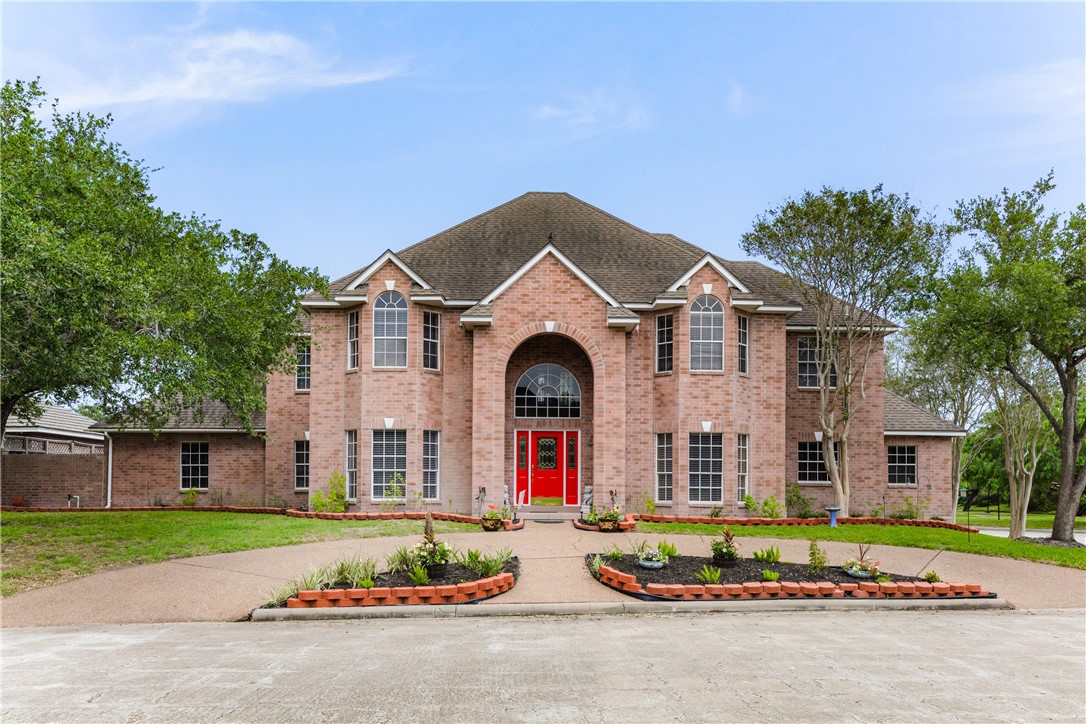 6910 Sir Galahad Property Photo 1