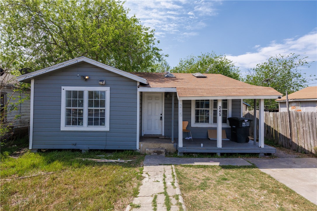 245 Cortez St Property Photo
