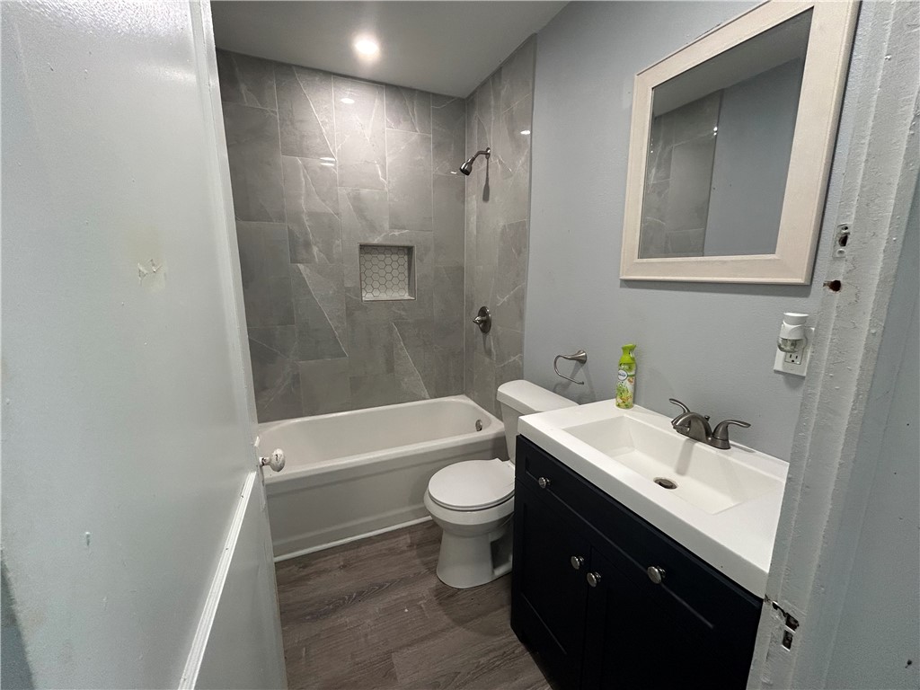 1433 12th St Property Photo 9