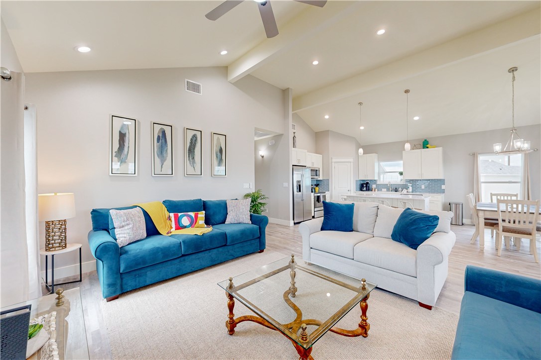 162 La Concha Blvd 28 Property Photo 4
