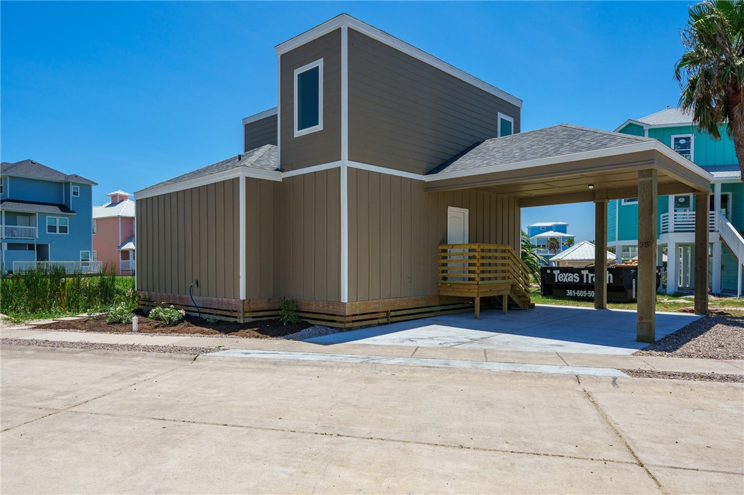 162 La Concha Blvd 35 Property Photo 2
