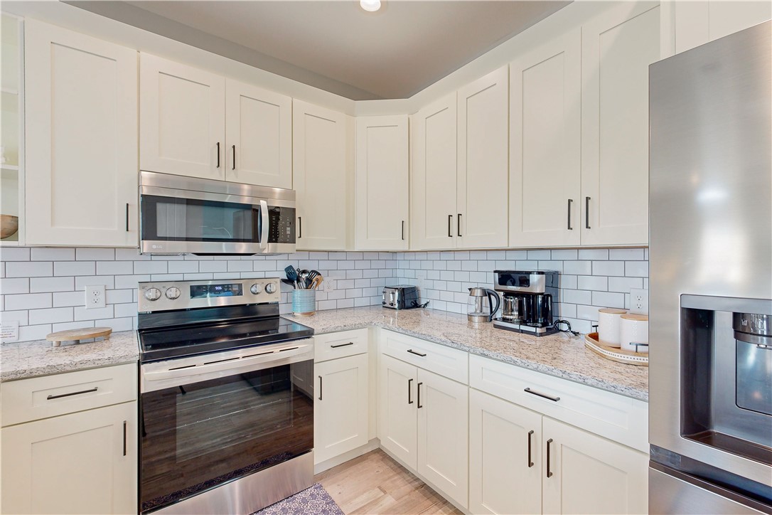 162 La Concha Blvd 35 Property Photo 12