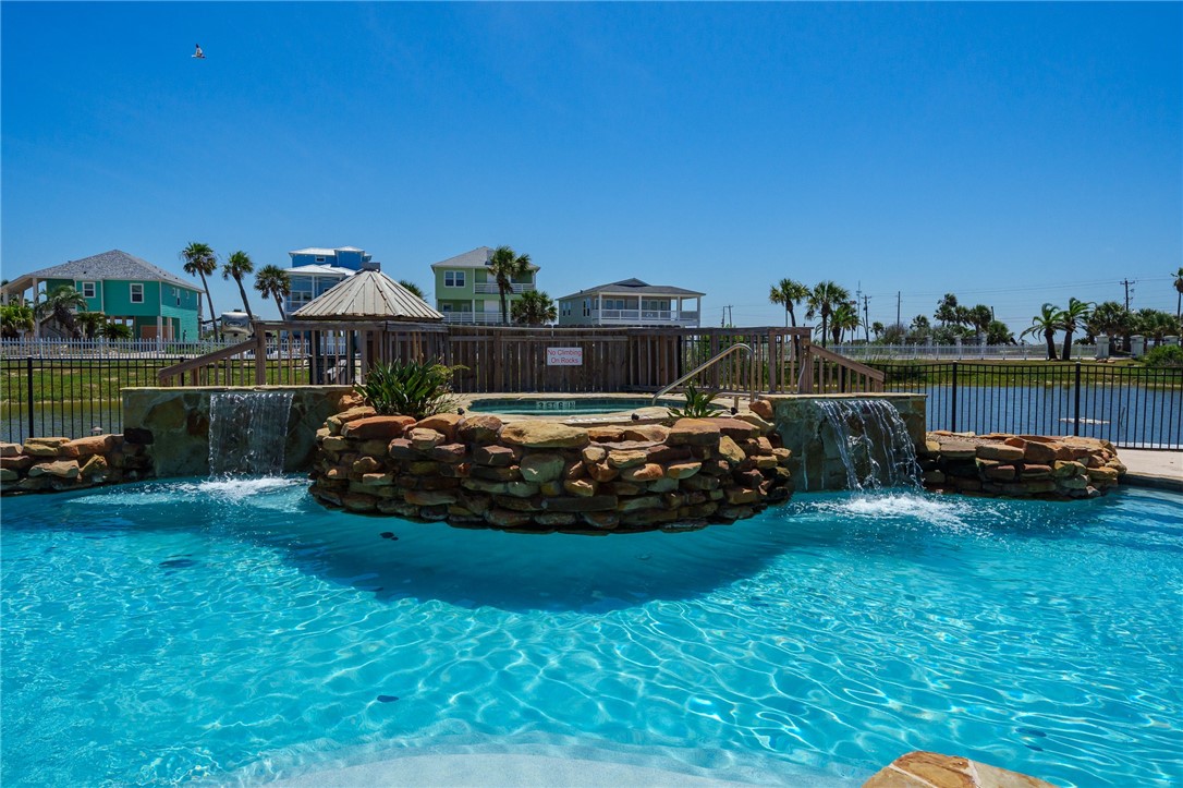 162 La Concha Blvd 35 Property Photo 27
