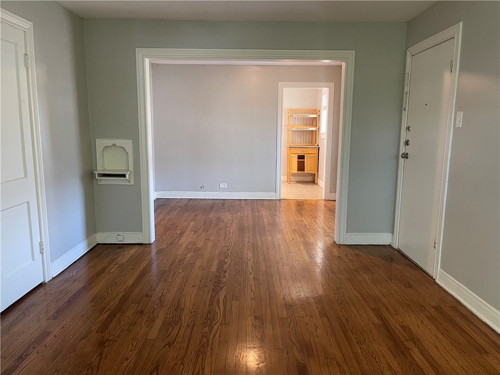 309 Oleander Ave B Property Photo 9