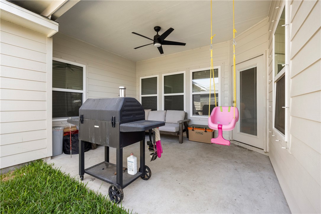 3125 Creek Side Dr Property Photo 21