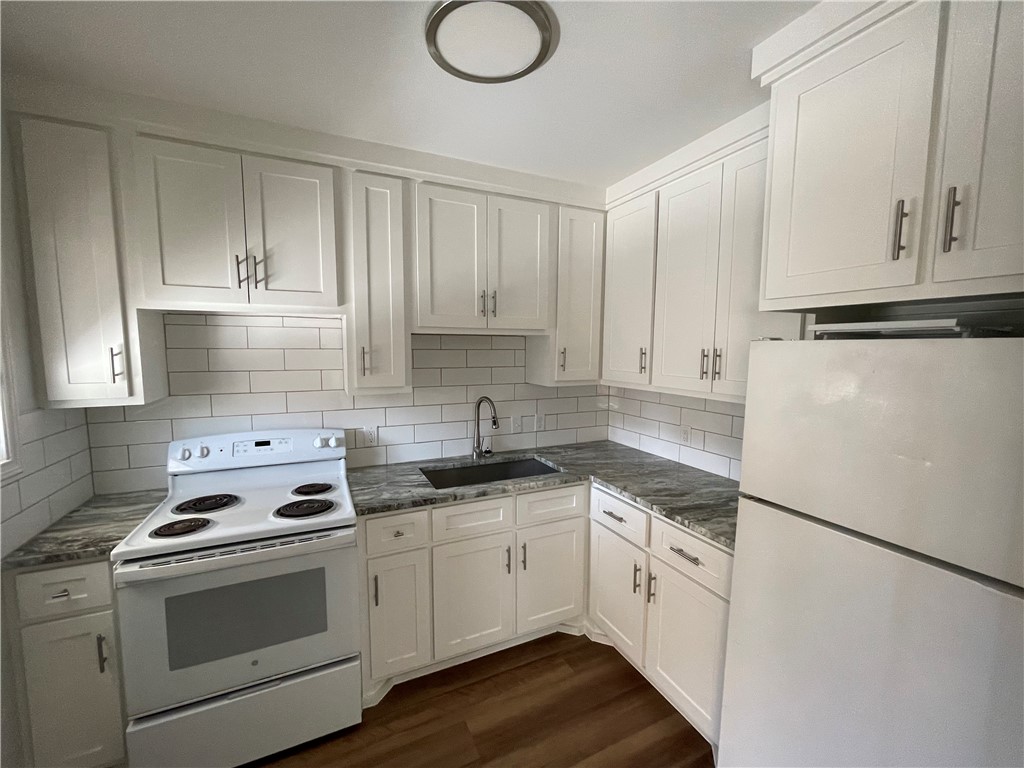 253 Rosebud Ave 2 Property Photo 5