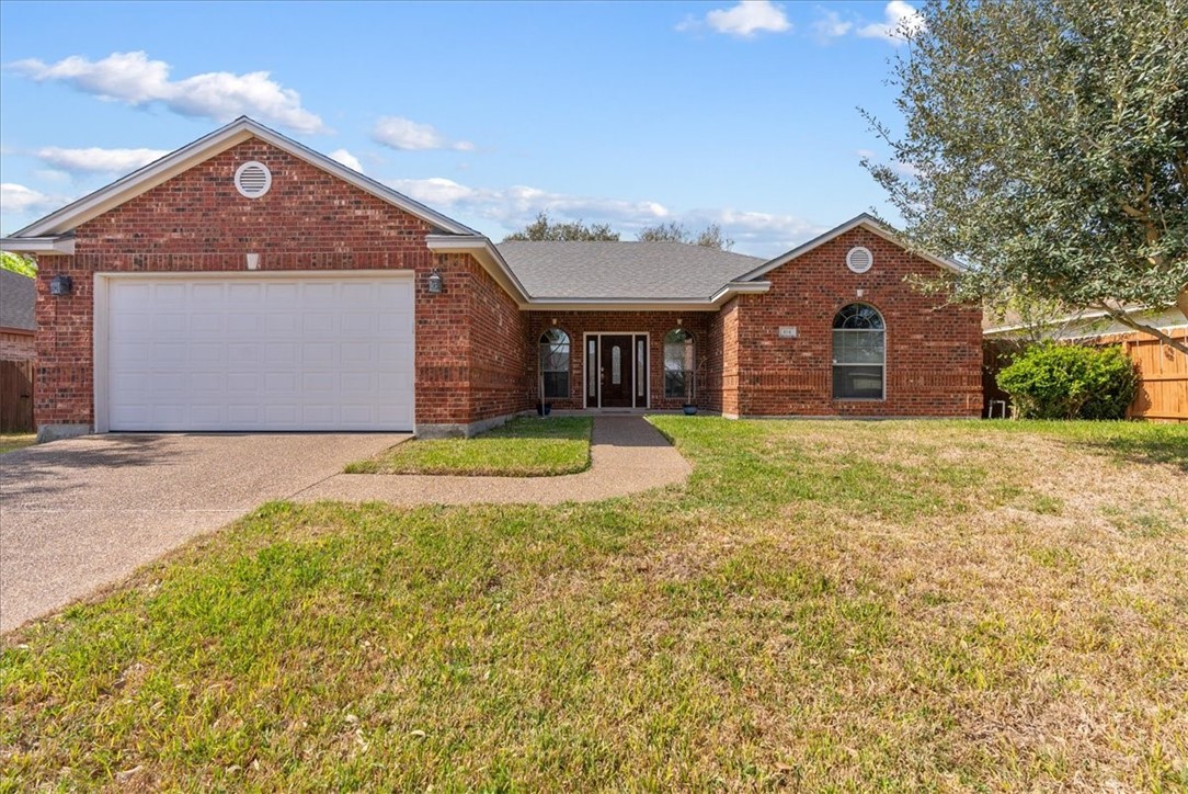 104 Collins Property Photo