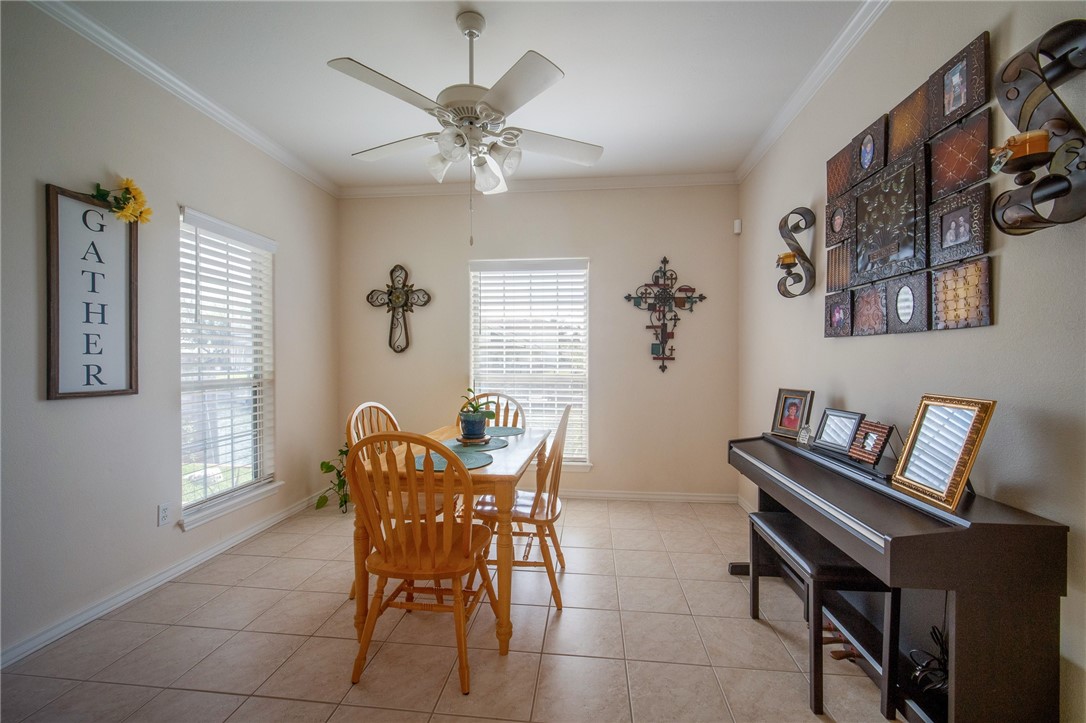 13837 Jolly Roger St Property Photo 12