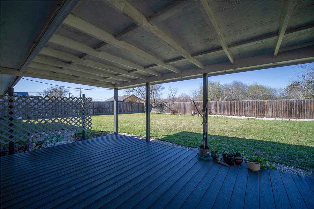 1500 Kenwood Dr Property Photo 24