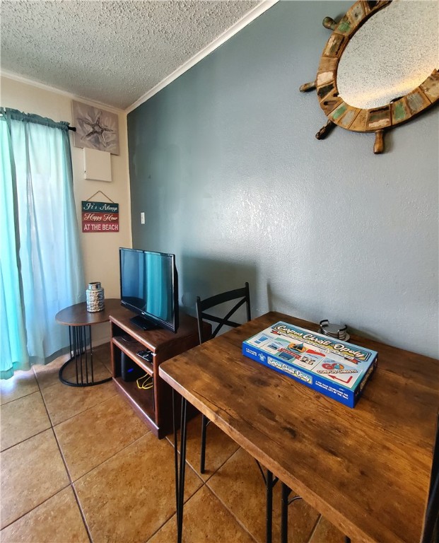 3938 Surfside Blvd 1121 Property Photo 3