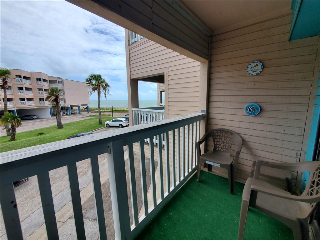 3938 Surfside Blvd 1121 Property Photo 11