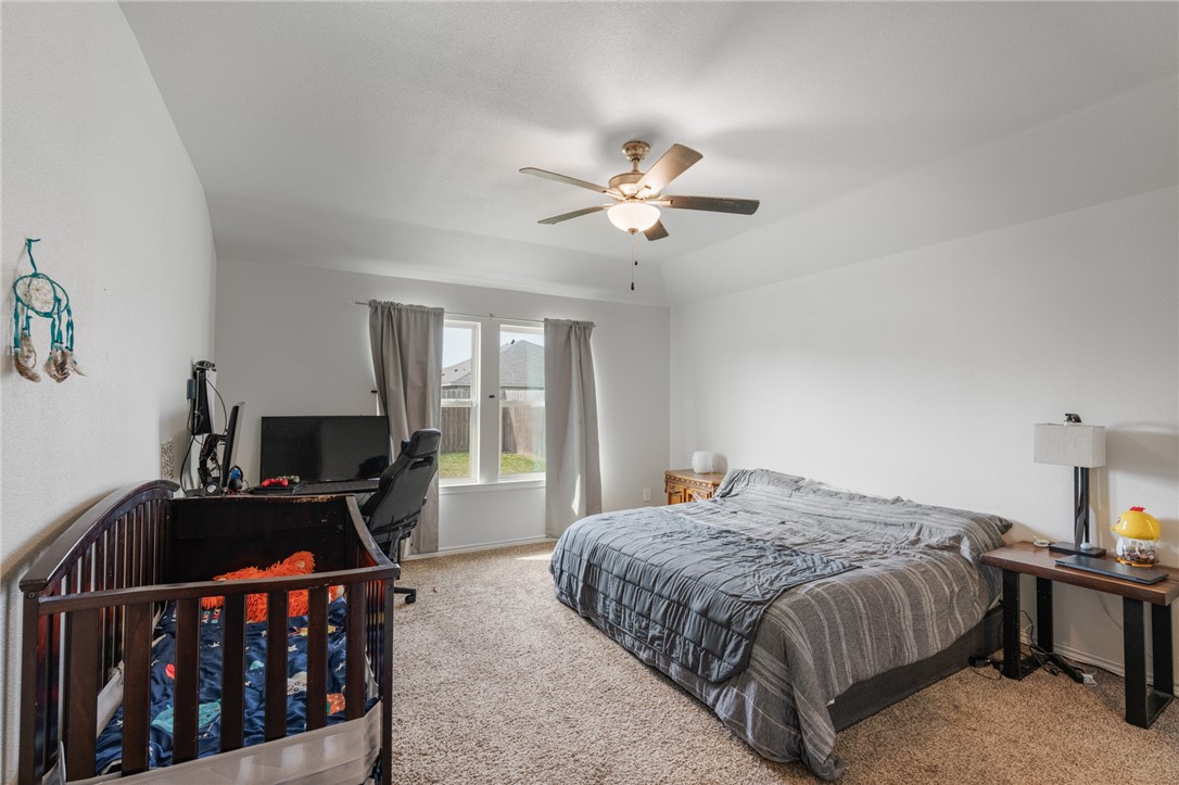 1273 Carnaby St Property Photo 8