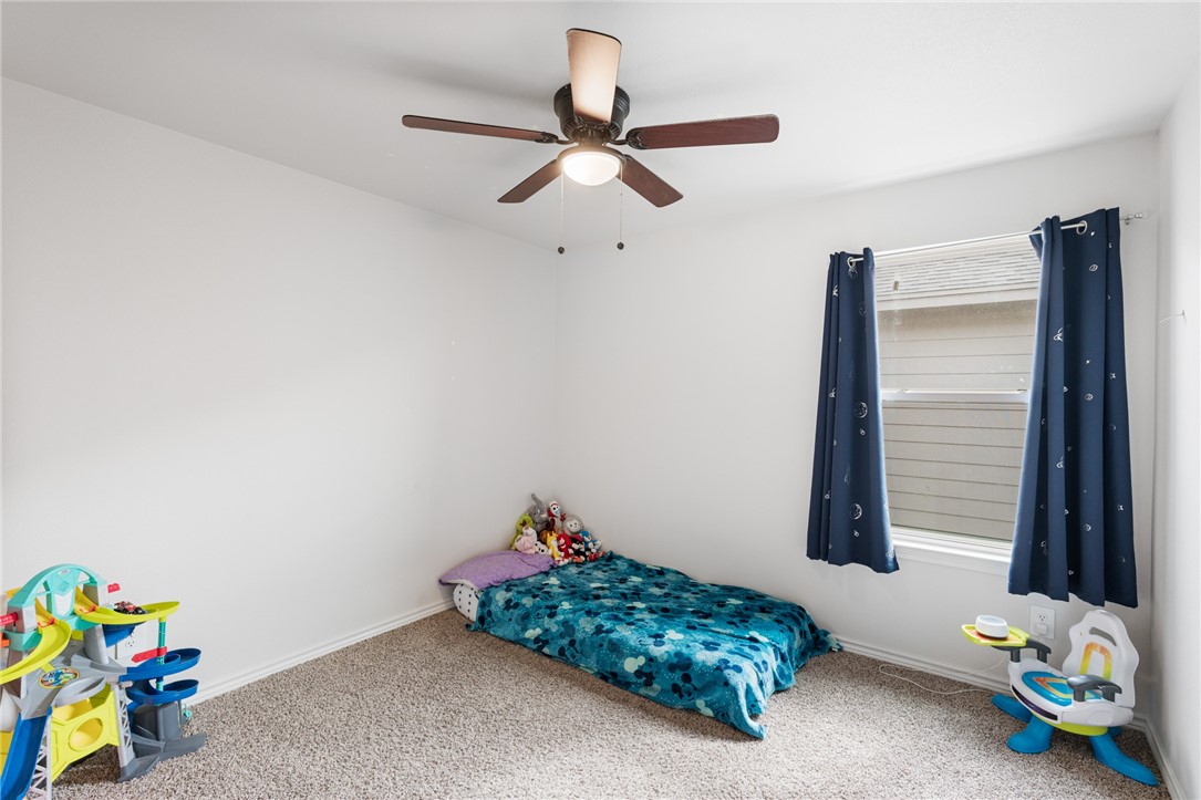 1273 Carnaby St Property Photo 14
