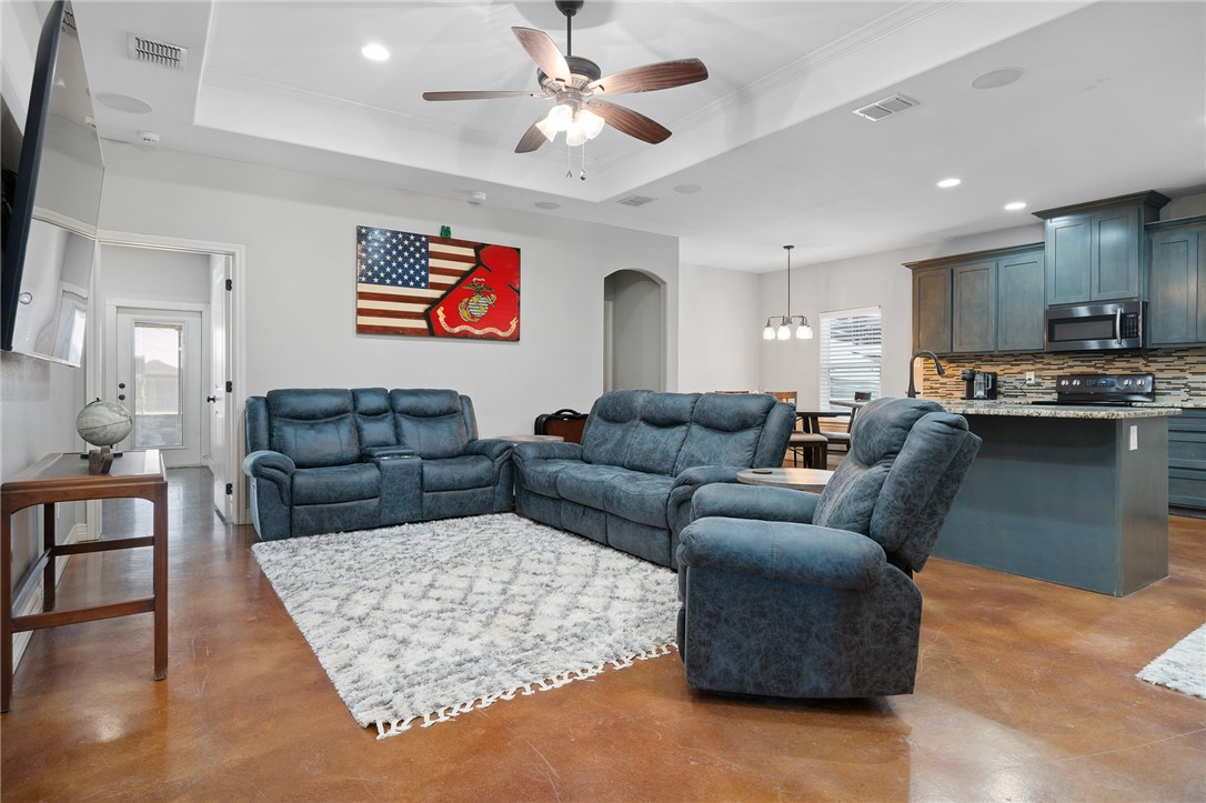 5040 County Road 2015 Property Photo 6