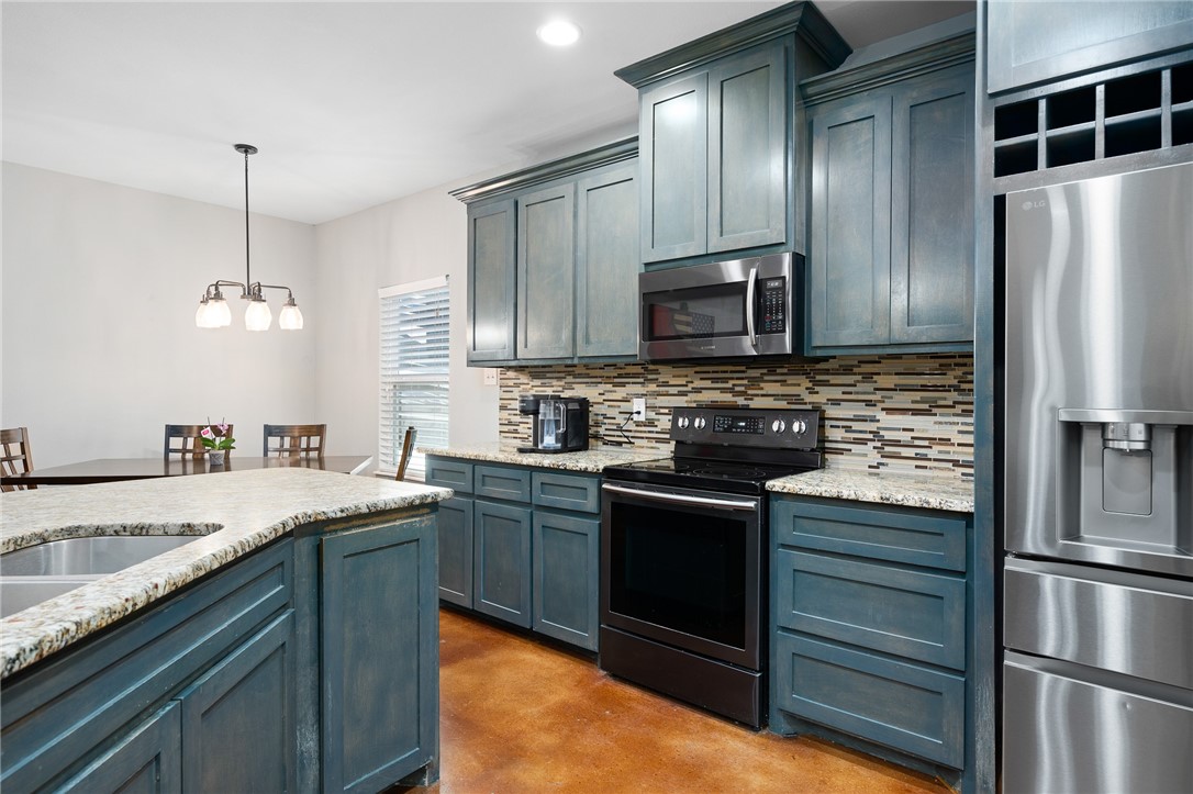 5040 County Road 2015 Property Photo 11