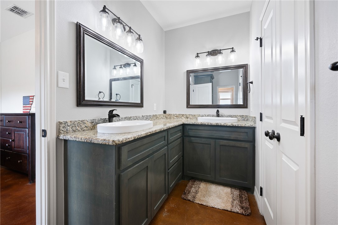 5040 County Road 2015 Property Photo 22