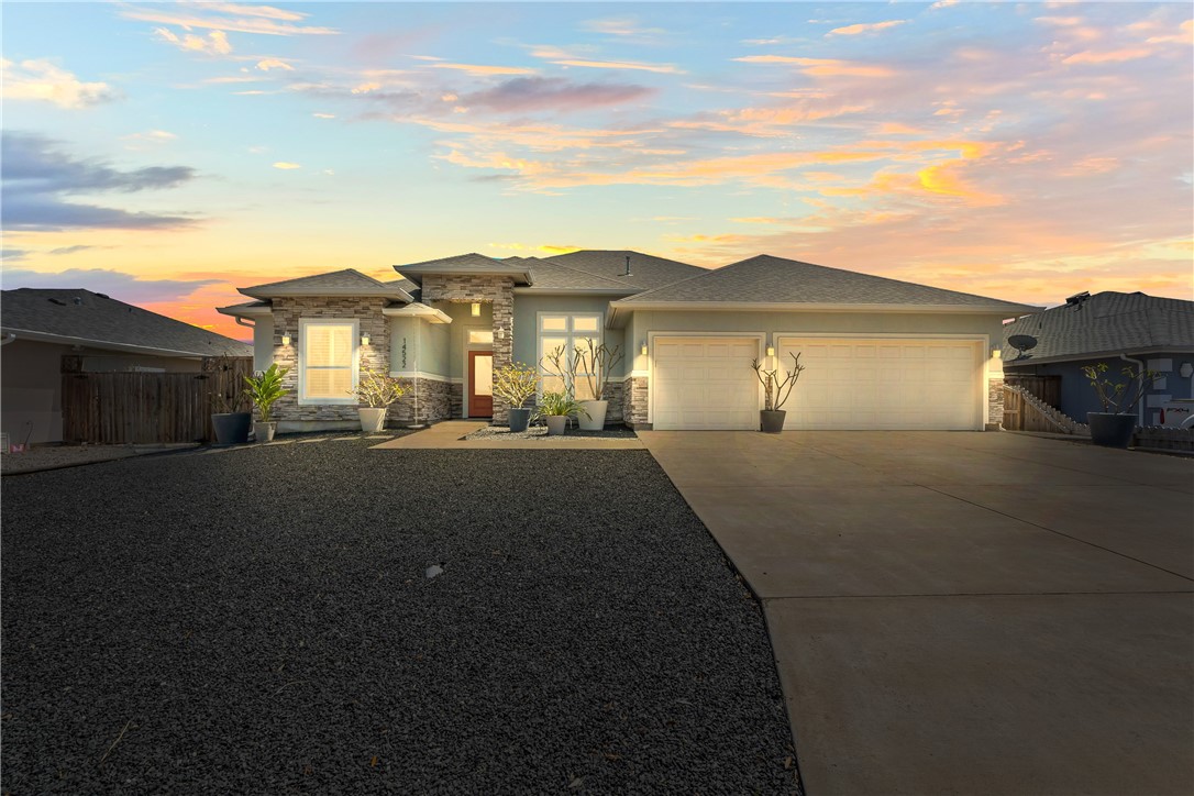 14522 Dragonet St Property Photo 2